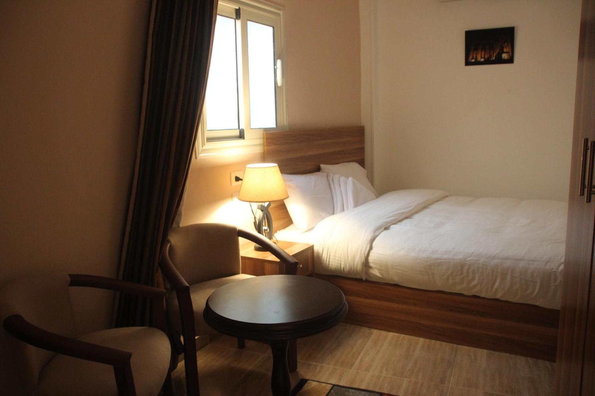 Farida Pyramids Boutique Hotel Kafrat al Jabal Bagian luar foto