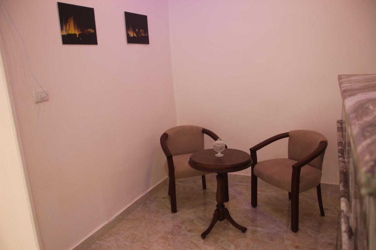 Farida Pyramids Boutique Hotel Kafrat al Jabal Bagian luar foto